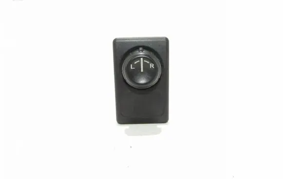 Nissan Almera Tino Wing mirror switch
