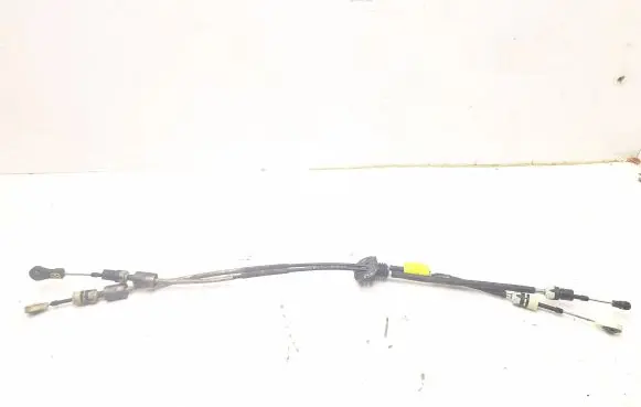 Gear shift cable linkage