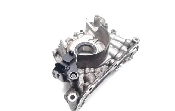 Ford Kuga II Oil pump BM5G6600