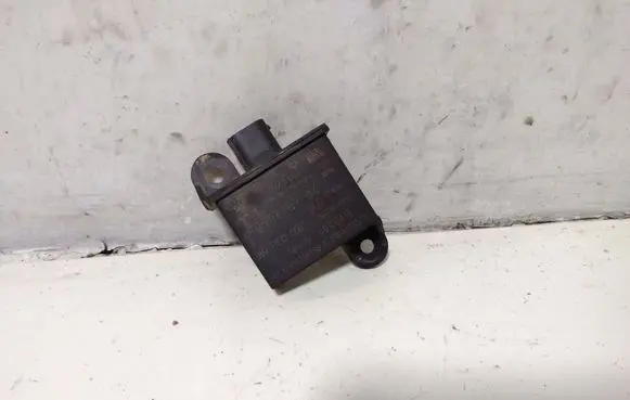 Audi A6 Allroad C6 Tire pressure sensor 4F0907283 053300401202