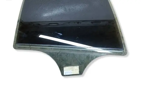 Mercedes-Benz C W205 Rear door window glass A2057350310 43R00049 E000292