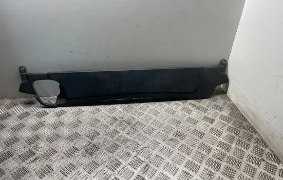 BMW 5 E60 E61 Radiator trim 7803340