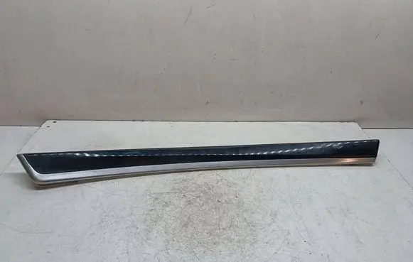 BMW 5 F10 F11 Front door trim bar 9171782