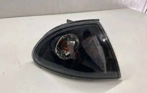 BMW 3 E46 Front indicator light 61956A