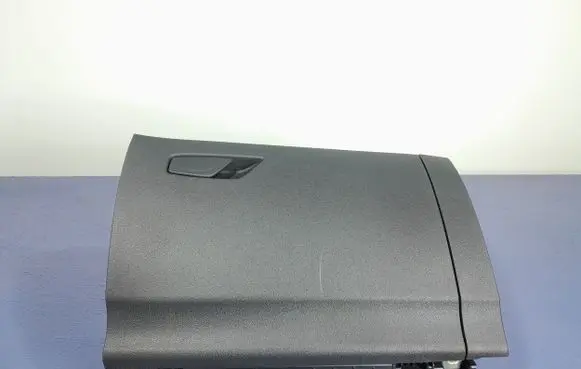 Skoda Octavia 985 Glove box 5E4857103