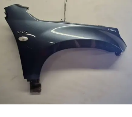 Suzuki Grand Vitara II Fender