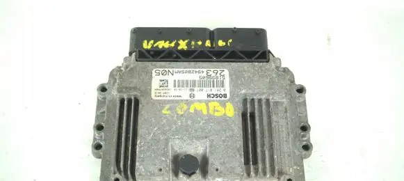 Opel Combo D Engine control unit/module ECU 0281017007