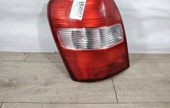 Mazda 323 Rear/tail lights