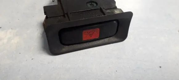 Honda Civic Hazard light switch m115442