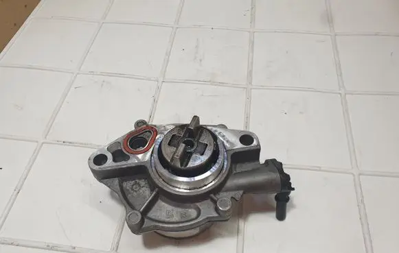 Citroen C3 Vacuum pump