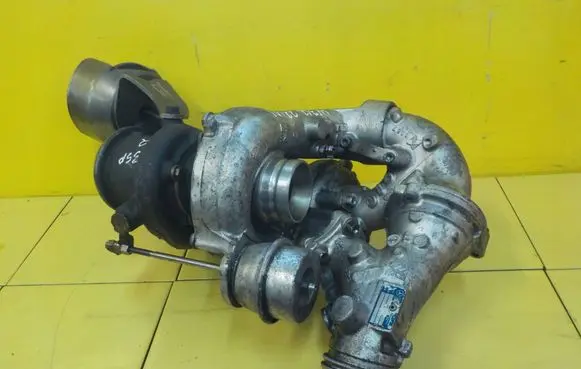 Mercedes-Benz E W212 Turbo A65110902880