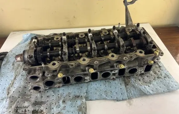 Toyota Hilux (AN10, AN20, AN30) Engine head 