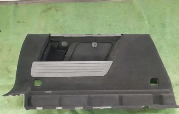 Opel Astra J Trunk/boot side trim panel 13337791