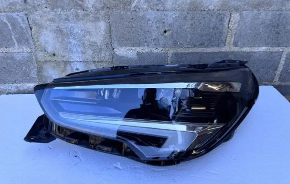 Opel Corsa F Headlight/headlamp 39162658