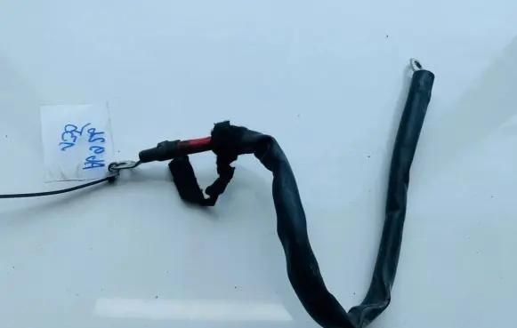 Mercedes-Benz E W211 Positive cable (battery)