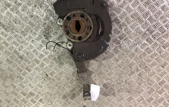 Mercedes-Benz S W222 Front wheel hub 2221901