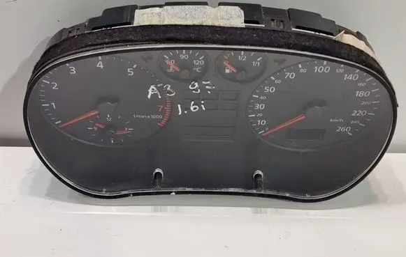 Audi A3 S3 8L Speedometer (instrument cluster) 8L0919860E