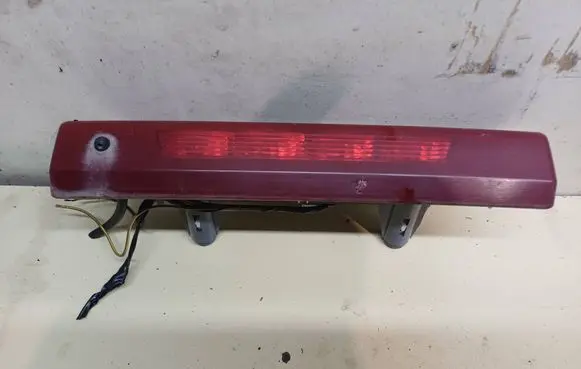 Opel Corsa D Third/center stoplight 13188045 316627975