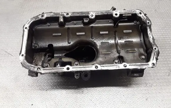Opel Zafira B Oil sump 55194355