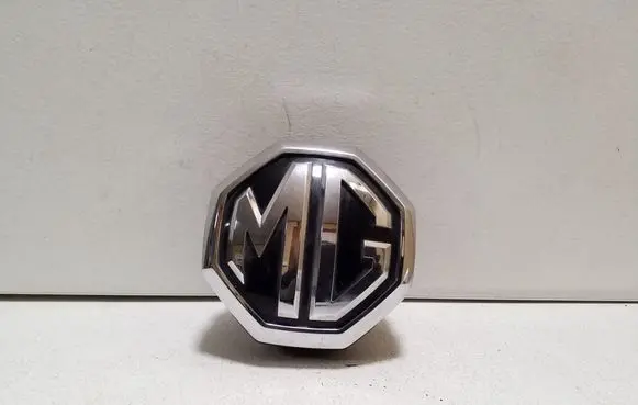 MG ZS Tailgate opening switch 