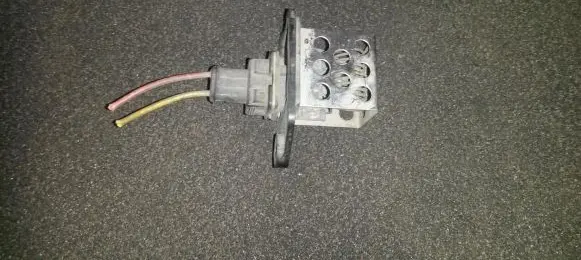 Citroen Berlingo Heater blower motor/fan resistor
