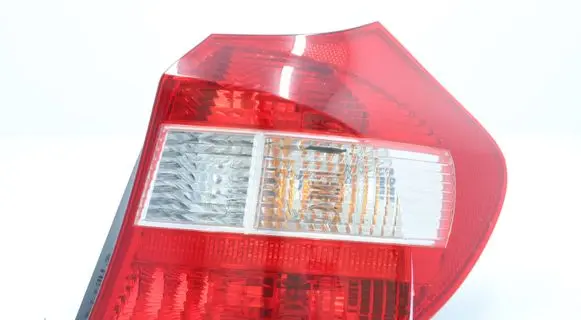BMW 1 E81 E87 Rear/tail lights 6924502