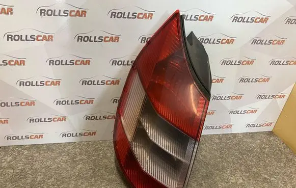 Renault Scenic II - Grand scenic II Rear/tail lights 8200127704A 2SK0086590142