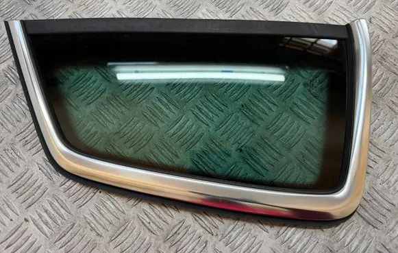 Volkswagen Golf Sportsvan Rear side window 510845042AM