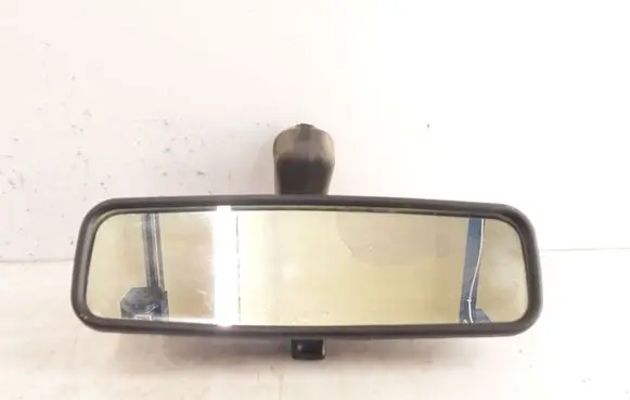 Rear view mirror (interior)