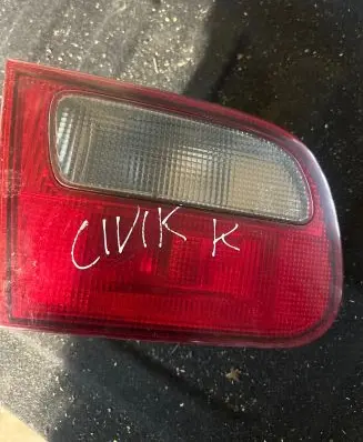 Honda Civic Tailgate rear/tail lights 0431124L