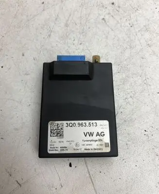 Volkswagen PASSAT B8 Auxiliary heating control unit/module 3Q0963513