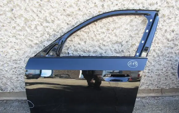 BMW X1 U11 Front door 5A38651