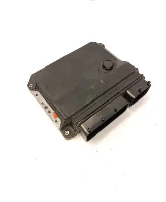 Toyota Auris 150 Engine control unit/module 8966102T41 MB2754000871 89661-02T41