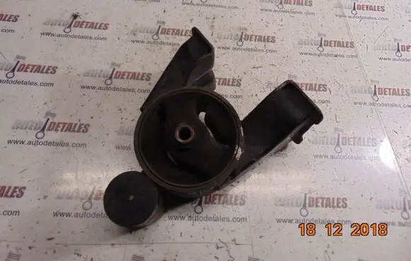 Hyundai i30 Engine mount bracket