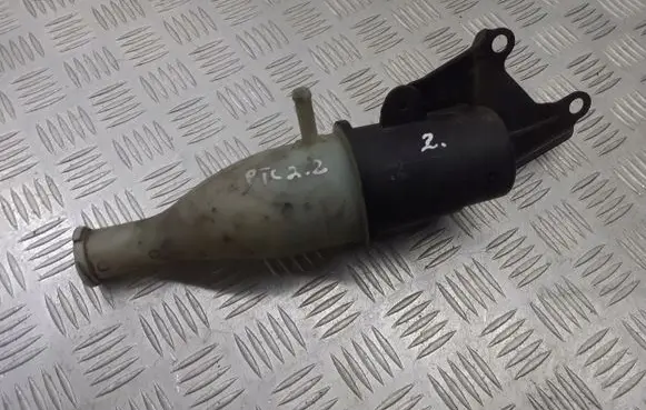 Chrysler PT Cruiser Power steering fluid tank/reservoir