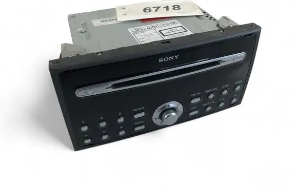 Radio/CD/DVD/GPS head unit