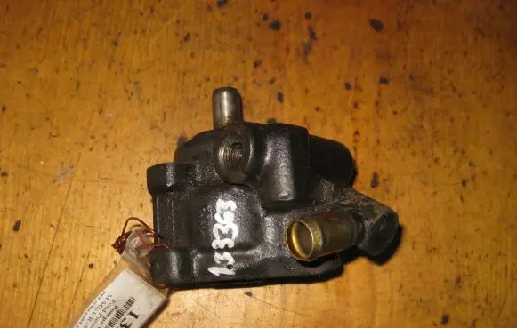 Ford Puma Power steering pump