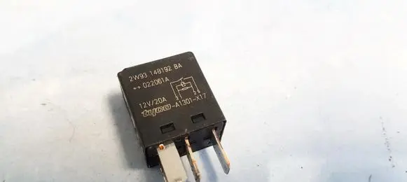 Ford Mondeo Mk III Other relay 2w9314b192ba a1301-x17