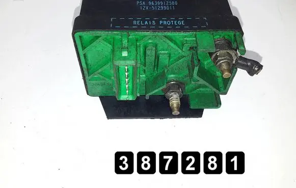 Peugeot 406 Glow plug pre-heat relay 9639912580