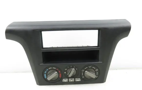 Mitsubishi Outlander Interior fan control switch MR979970HA