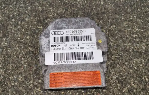 Audi A8 S8 D3 4E Airbag control unit/module 4E0959655H 4E0910655D 0285001672