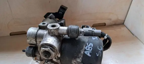 Lexus SC 300 - 400 ABS Pump 1330001090 4451024020