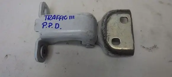 Opel Vivaro Front door lower hinge 804005400R