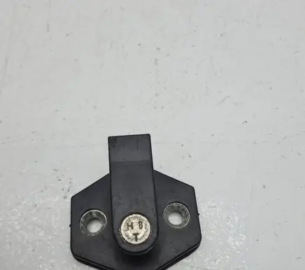 BMW 7 E38 Rear door lock loop/hook striker 8176350