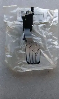 Nissan Qashqai Accelerator throttle pedal 180024BA0B