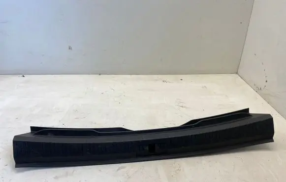 Volkswagen Golf VII Trunk/boot sill cover protection 5G9863459