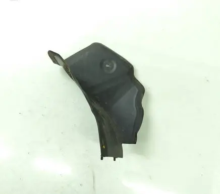 BMW X2 F39 Rear/tail light trim molding 18331210 7420750