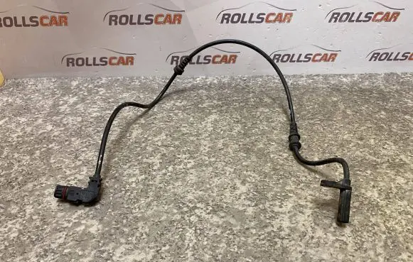 Mercedes-Benz C W204 ABS brake wheel speed sensor A2045400117