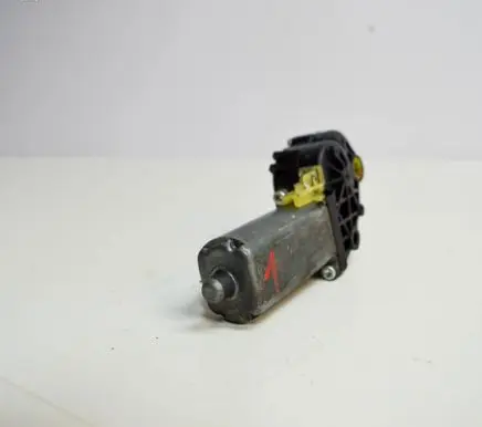 Audi A8 S8 D3 4E Seat adjustment motor 0390203222