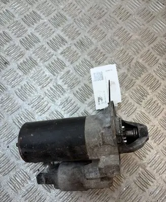 BMW 1 F20 F21 Starter motor 7638192